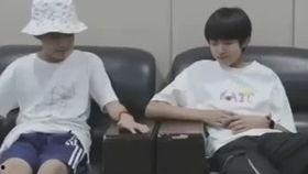 吃瓜网友现状图片,网络时代的“旁观者”与“评论家”